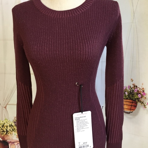 NWT LULULEMON FEELING BALANCED SWEATER - 6 or 8 - Picture 2 of 8